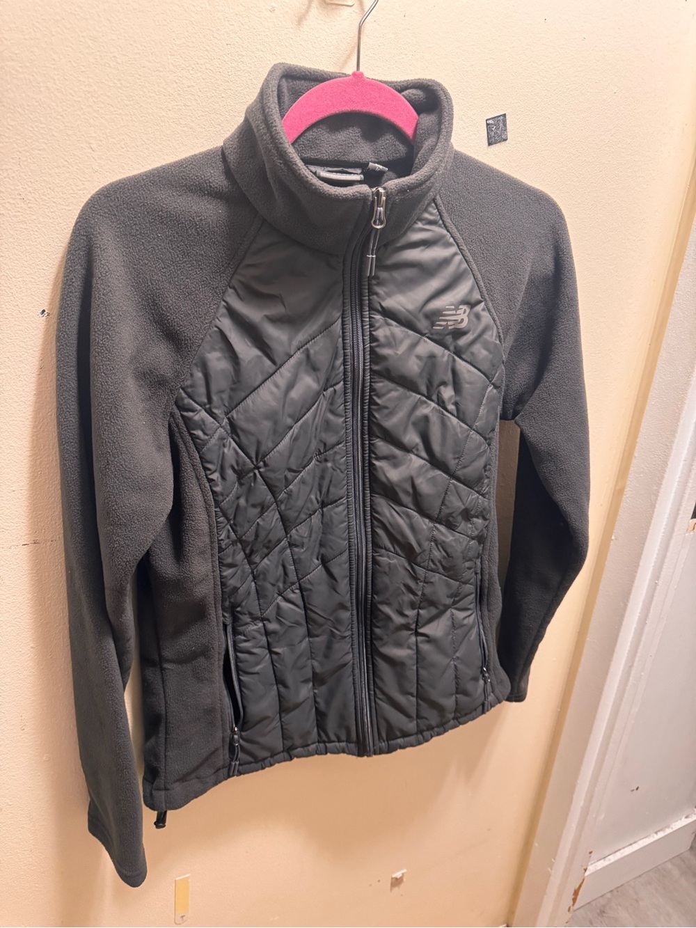New Balance Women's Dark Gray Quilted & Fleece Jacket